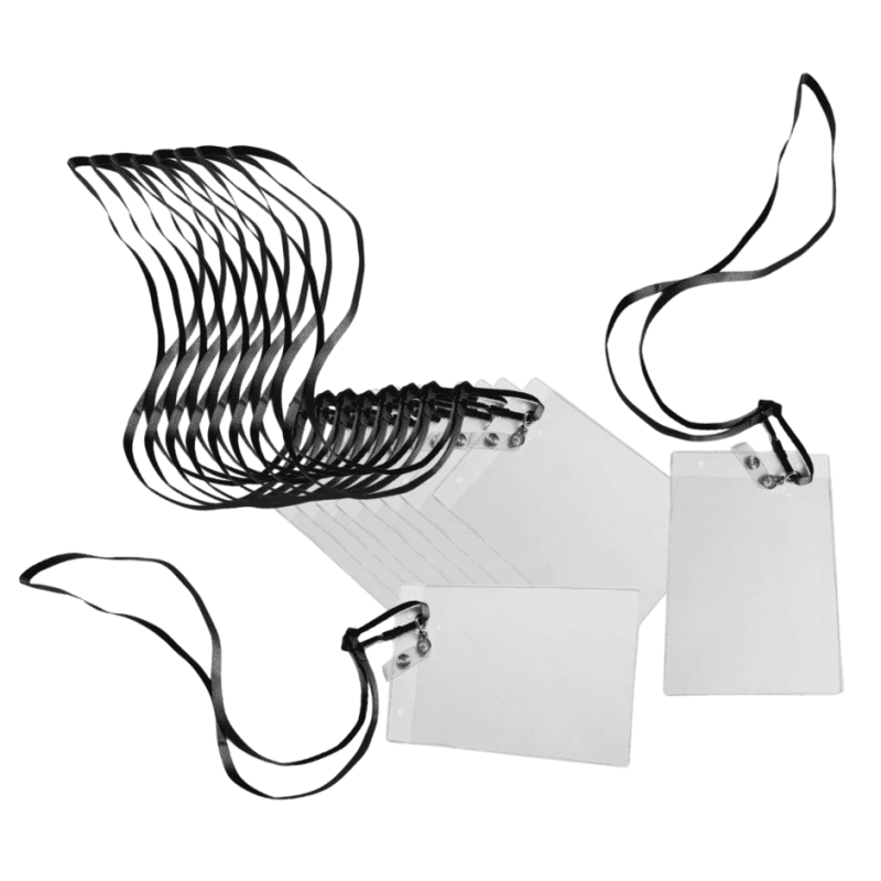 LOTS DE 10 ETUIS TRANSPARENTS FORMAT 105 X 148 MM AVEC CORDONS